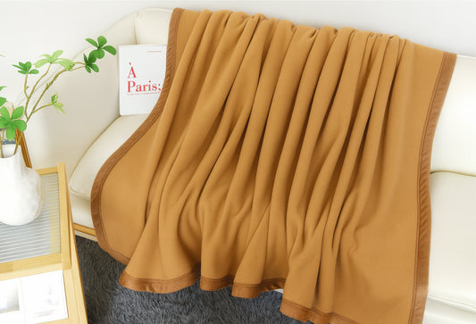 Couverture polaire épaisse WarmFlow™