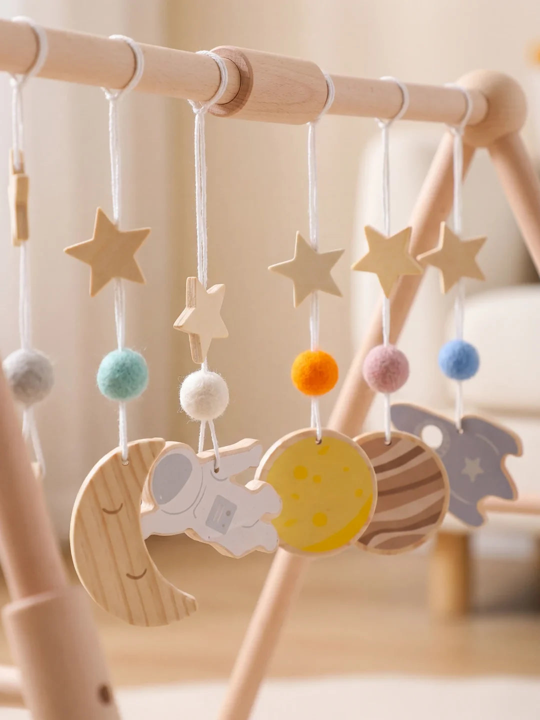 Arche d'éveil en bois clair